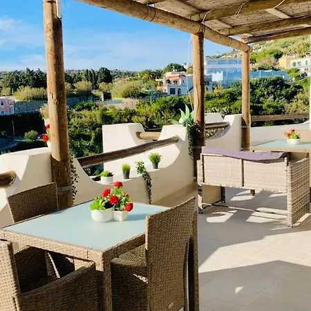 Casa Bianca Ischia 別荘